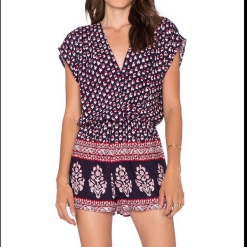 EIGHT SIXTY | Boho Short Sleeve Romper Navy Blue & Red Floral Women’s Size M